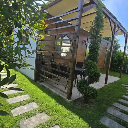 Tiny Village Mamaia Nord - House 1 بيت للعطل